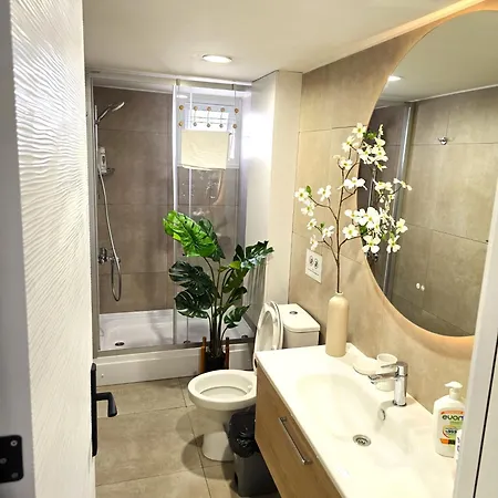 Centrally Located Apartment With Hotel-Style Privileges Famagusta  Exterior photo